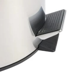 Habitat 12 Litre Round Pedal Bin - Silver -Habitat 1933286 R Z003A