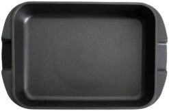 Habitat Non Stick Cast Aluminium Roasting Tin -Habitat 3187047 R Z005A