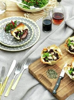 Habitat Salisbury Medium Solid Wood Butchers Block -Habitat 8459127 R Z003C