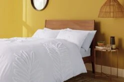 Habitat Cotton Tufted Leaf White Bedding Set - Double -Habitat 9328587 R Z005A
