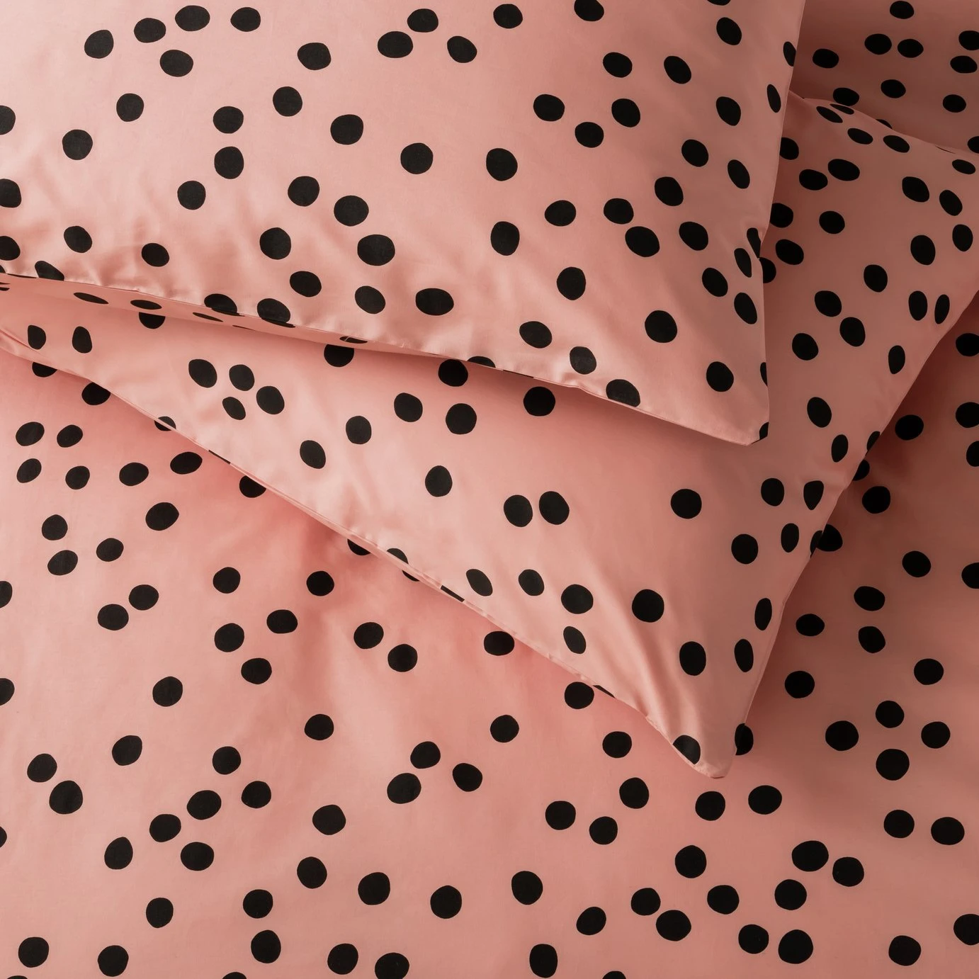 Habitat Cotton Dot Penny Pink & Black Bedding Set - Single 6 Habitat Cotton Dot Penny Pink & Black Bedding Set - Single - Image 4