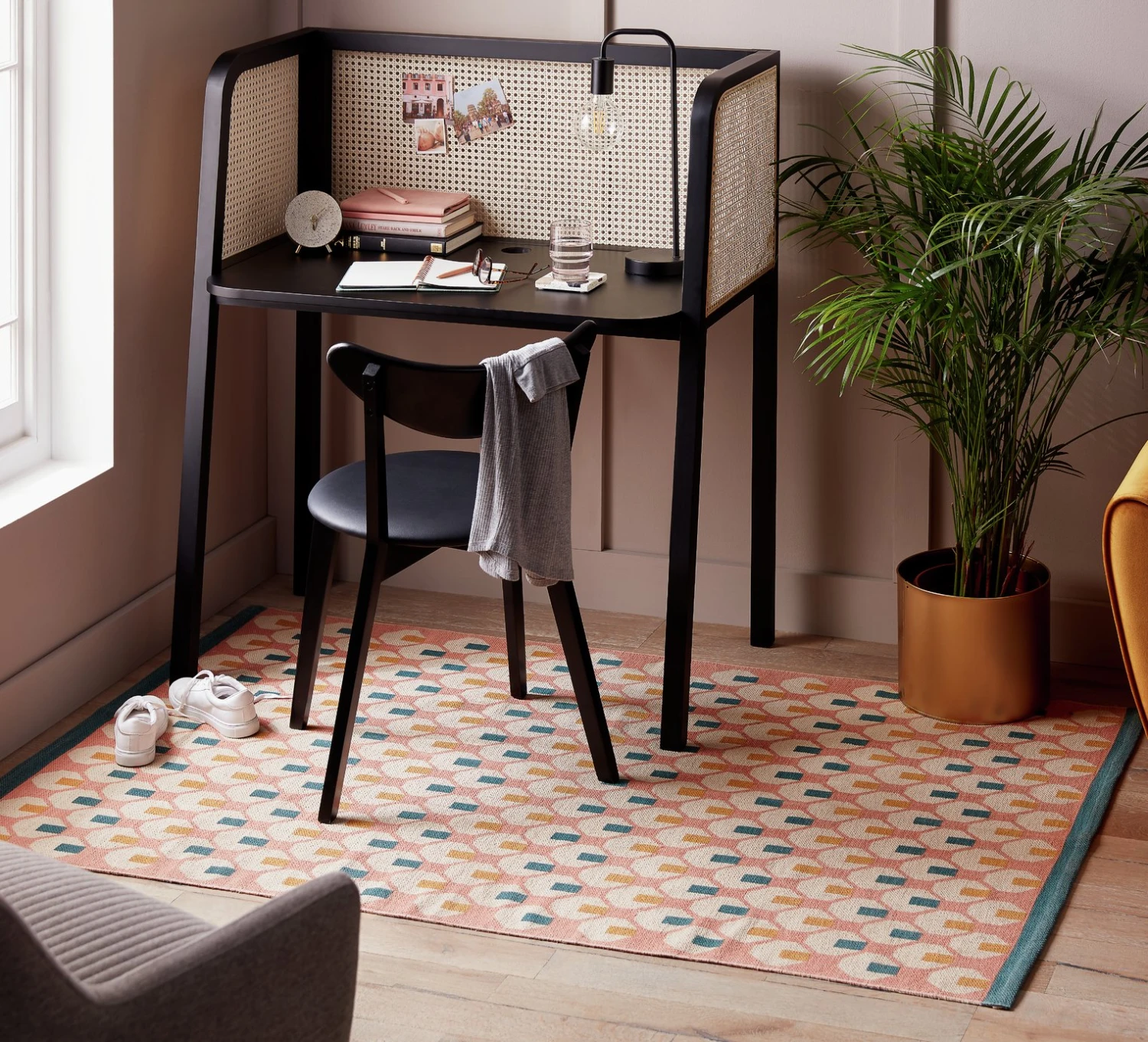 Habitat Octo Flatweave Cotton Rug - Pink - 120x180cm 4 Habitat Octo Flatweave Cotton Rug - Pink - 120x180cm - Image 2