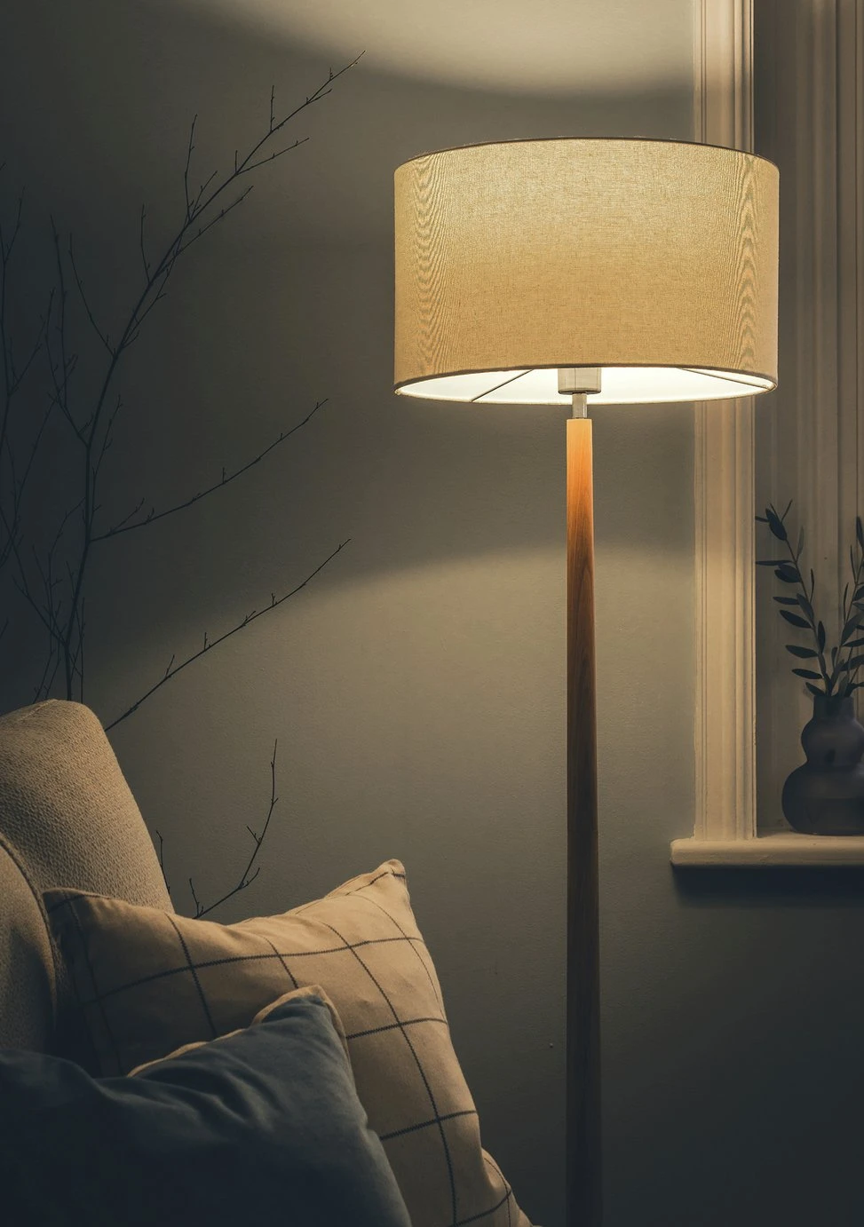 Habitat Pole Floor Lamp Base Only - Oak 5 Habitat Pole Floor Lamp Base Only - Oak - Image 3