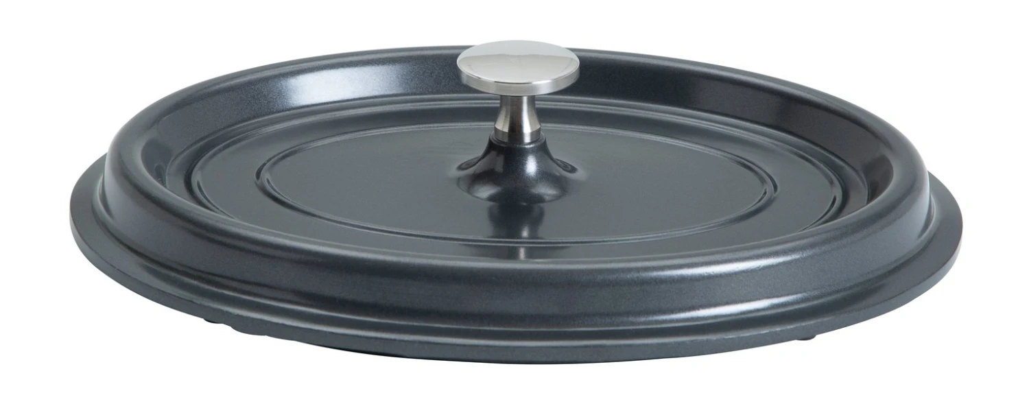 Habitat 4.2LT Cast Aluminium Casserole Dish - Black 6 Habitat 4.2LT Cast Aluminium Casserole Dish - Black - Image 4