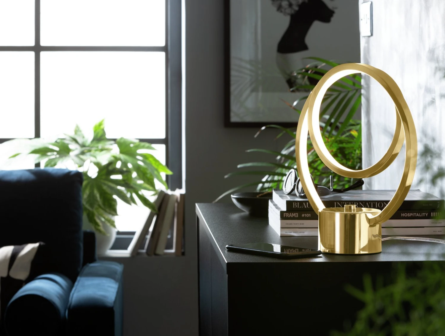 Habitat Pill Metal LED Table Lamp - Brushed Brass 10 Habitat Pill Metal LED Table Lamp - Brushed Brass - Image 8